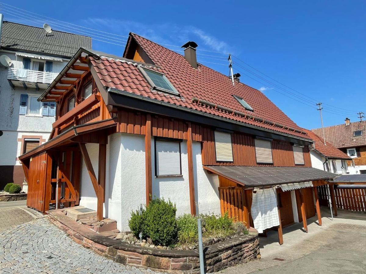 Ferienwohnung Haus Tannenzaepfle Waldachtal Exterior foto